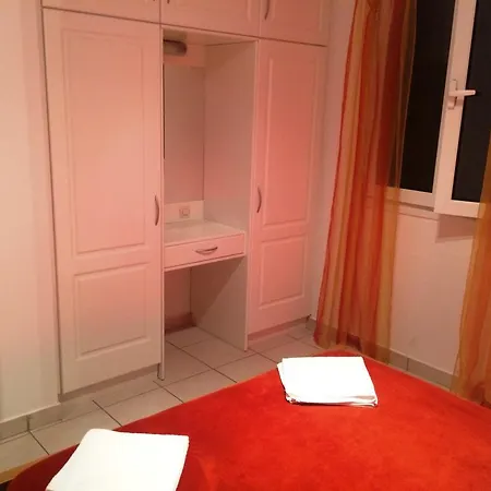 Glyfada Apartments Apartment